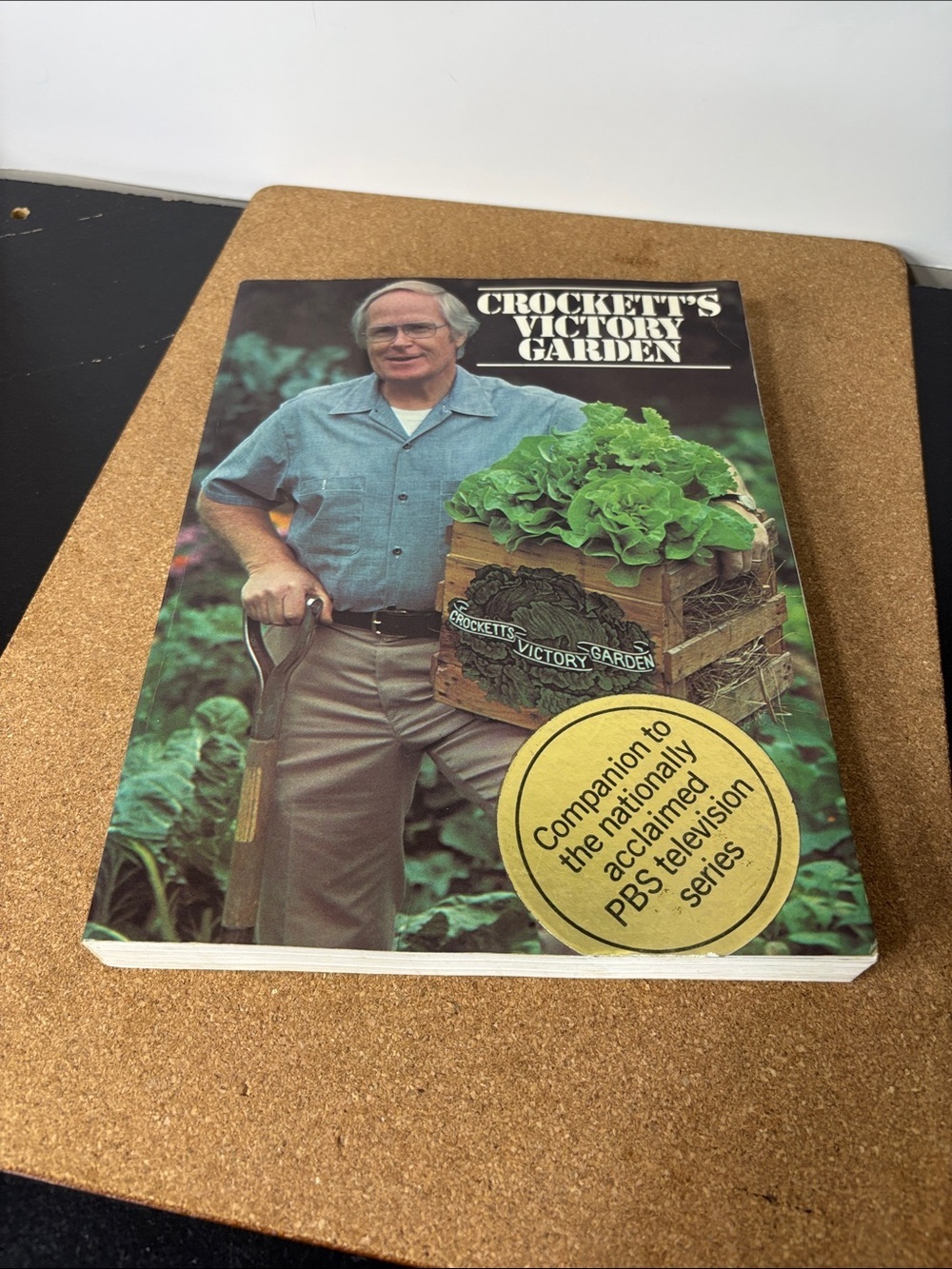 Crockett's Victory Garden Large Paperback Book Vintage 1977 Gardening